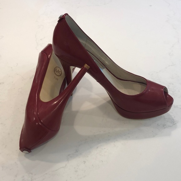 Red Michael Kors Pumps - Picture 2 of 4